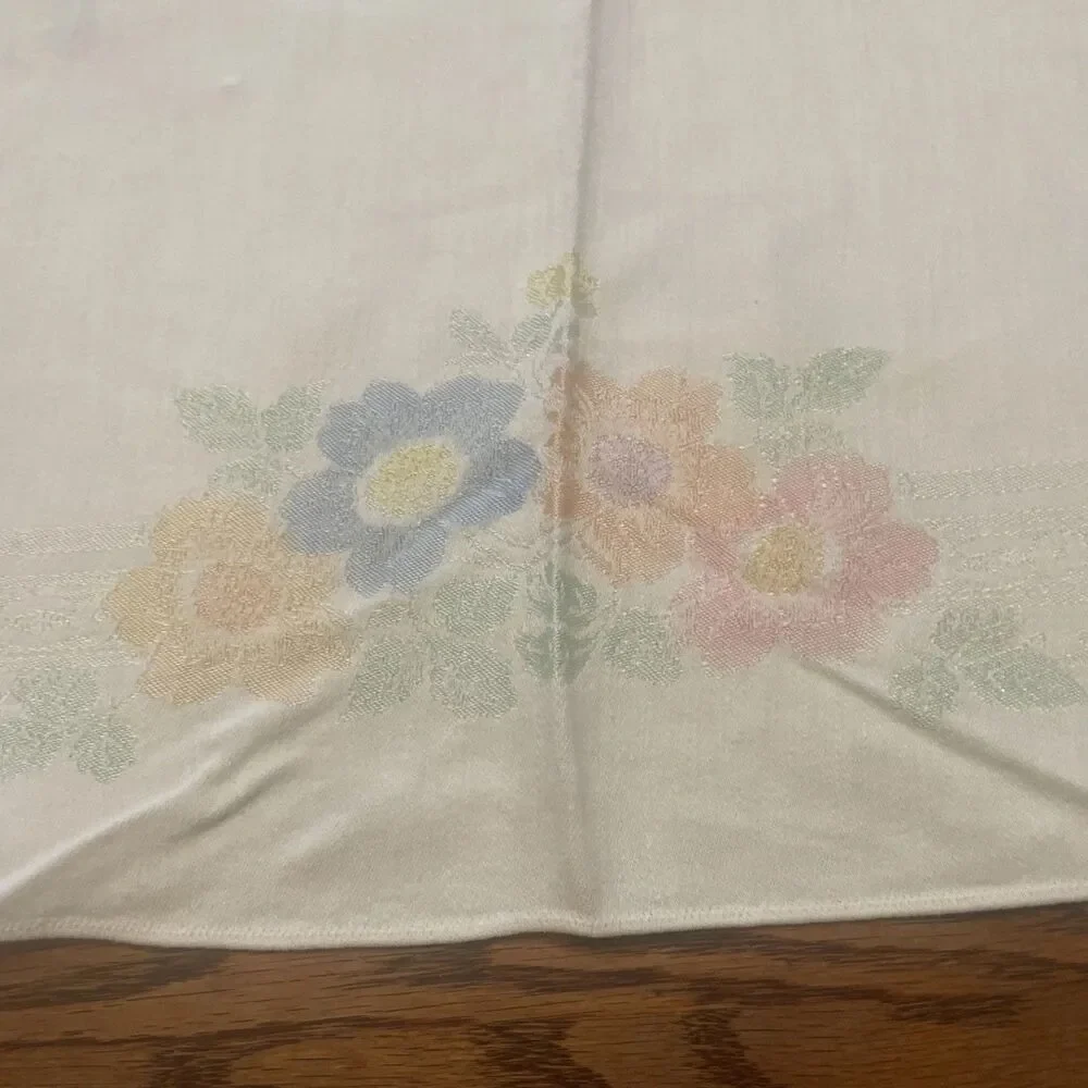 Vintage White Damask w/ Pink Blue Peach Green Floral Tablecloth 51”x47” Cottage